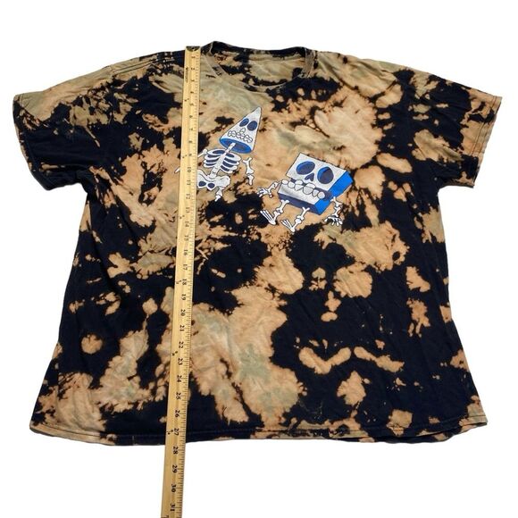 Nickelodeon Halloween SpongeBob SquarePants Patrick Skeletons Grunge Tie Dye Tee - Picture 7 of 11